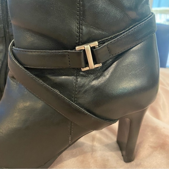 PESARO KELLY Women size 7M Black leather side zip square toe heeled ankle boots - Picture 9 of 12